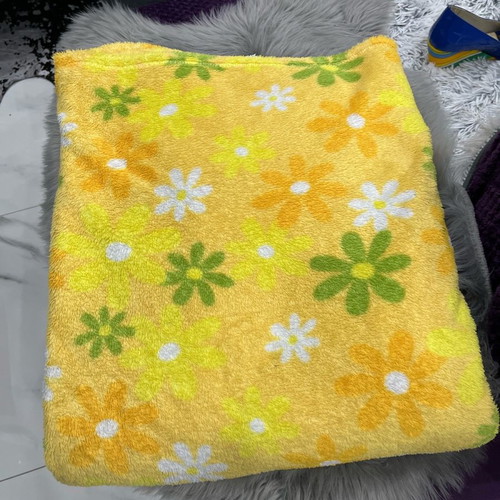 Children's blanket used, warm and light, size 190-210
