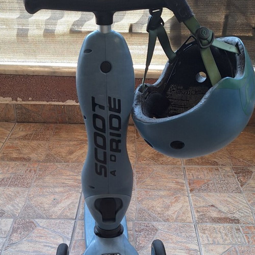 Scoot And Ride Highwaykick 1 kids scooter with removable seat