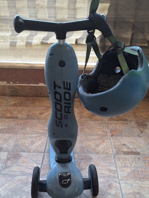 Scoot And Ride Highwaykick 1 kids scooter with removable seat