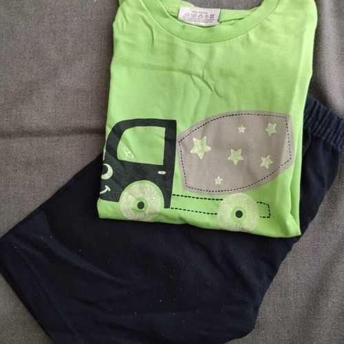 Trax set with shorts and short-sleeve shirt for 5-year-old boy