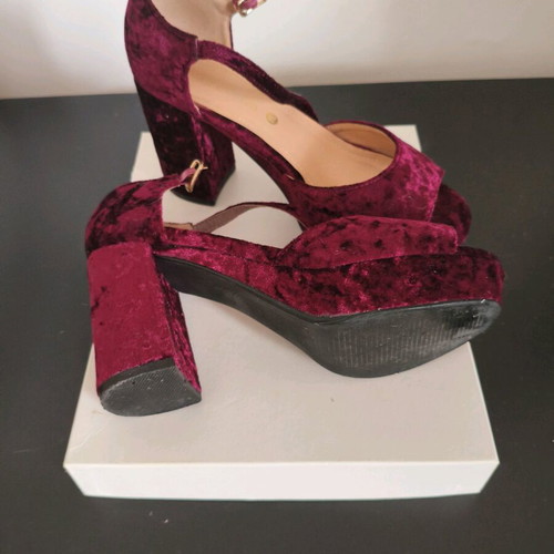 Velvet sandals burgundy like new, size 38, 9cm heel