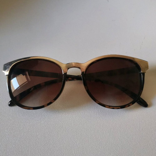 H&M sunglasses new, unworn