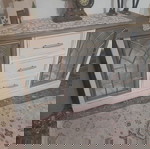 Дървен бюфет