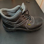 Strada work boot new, size 44, black