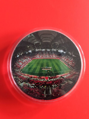 Olympiakos Pin or Magnet No46 new 6x6 cm