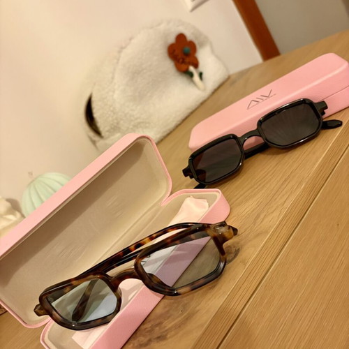 AV Sunglasses set new, multicolor