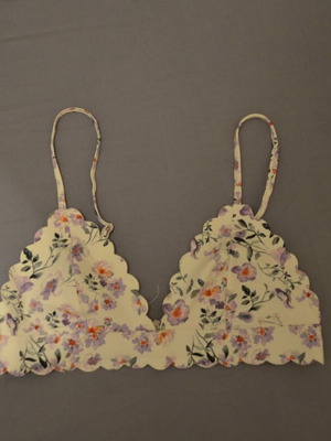 Swimwear top, size small