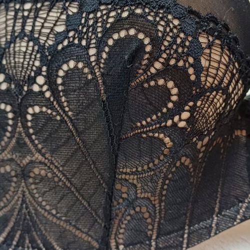 Wonderbra Strapless PushUp Bra without Underwire black lace 85D new