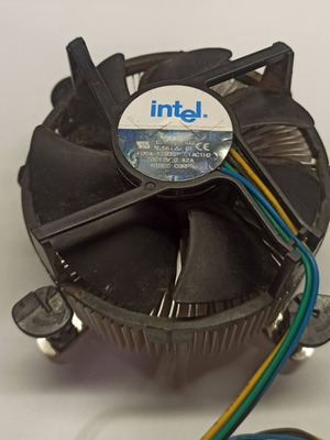 Heatsink and fan C91968-003 F09A-12B3S1 used