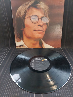 John Denver Autograph βινύλιο μεταχειρισμένο, σε πολύ καλή κατάσταση x4