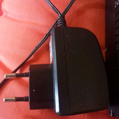 Neco Maxima HD terrestrial digital receiver used with two remotes