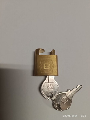 Vintage telephone lock with dial