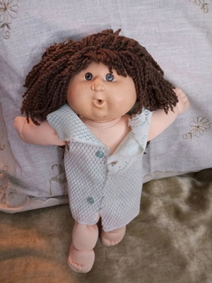 Cabbage 90s vintage toy used