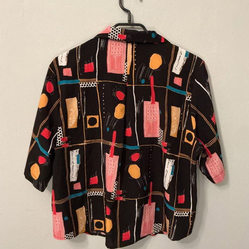 Crop shirt with geometric pattern L new, Shein, multicolor and black