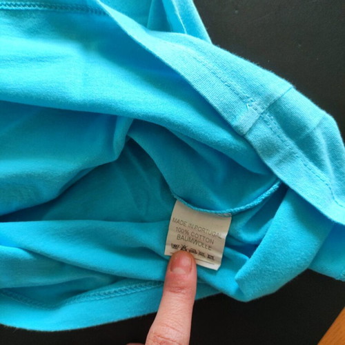 Y2K Bjorkvin graphic tee used, baby blue with retro van print