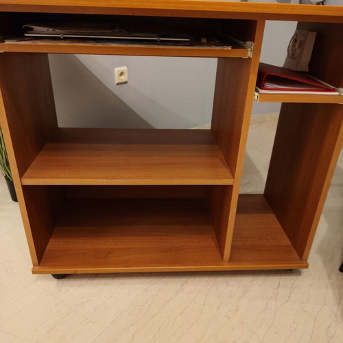 Office desk with wheels, sturdy, 90x56x84 cm