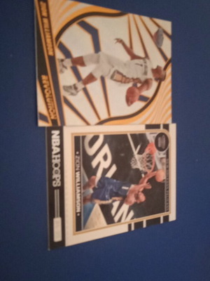 Zion Williamson Panini cards like new, set of 2