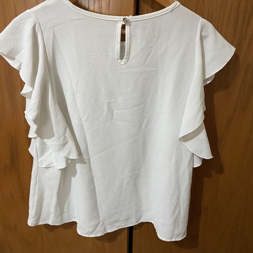 Blouse white, like new, size M