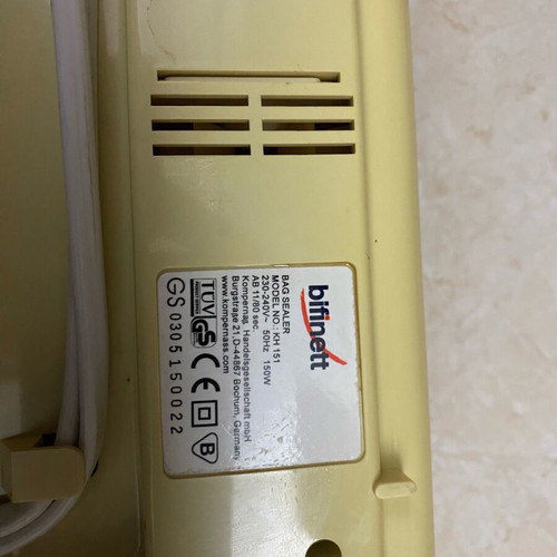 Bifinett food sealing device like new with bags