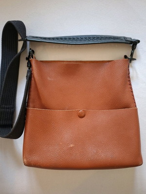 Callista leather crossbody bag used, cognac