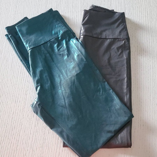Oysho leggings green and anthracite small, like new, 2 pieces