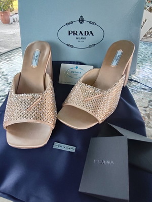 Prada sandals with strass size 39, new, beige satin