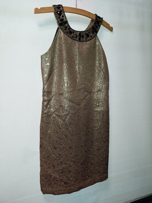 Dress with beads size S like new, gold