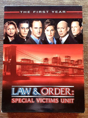 Law & Order: Special Victims Unit The First Year DVD box set like new