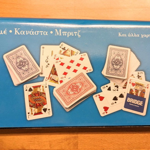 Playing cards new, 1 case