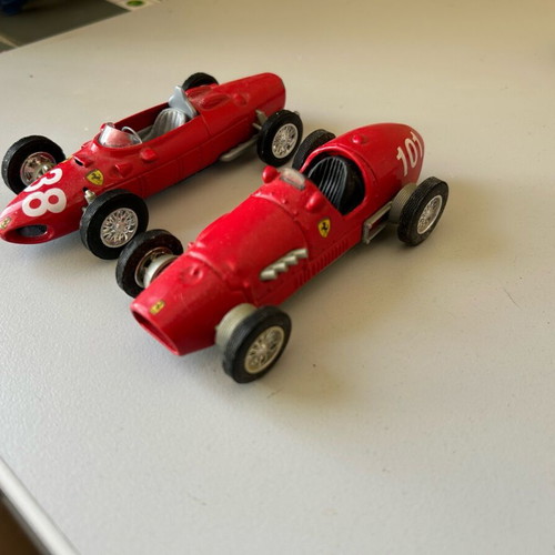 Ferrari toy cars 1/43 metal, like new, set of two