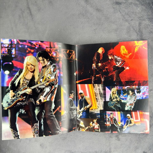 Michael Jackson This Is It mini album like new from 2009 concert ticket