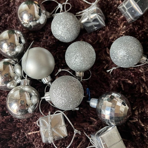 Paperchase London set of 20 used silver Christmas tree decorations