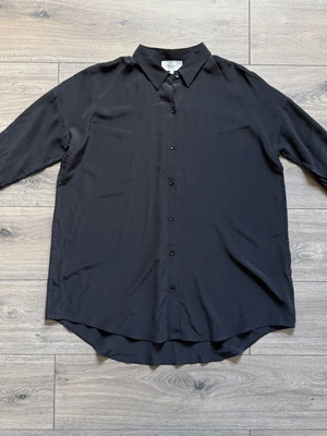 Silk oversize blouse Kokoon used, black, size XS–S