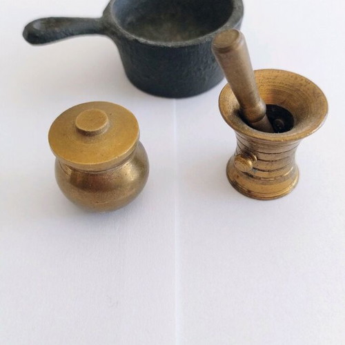 Metal Kitchen Utensil Miniatures like new