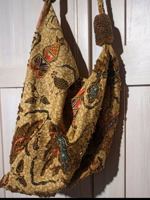 Τσάντα ώμου χειροποίητη μεταχειρισμένη ελάχιστα