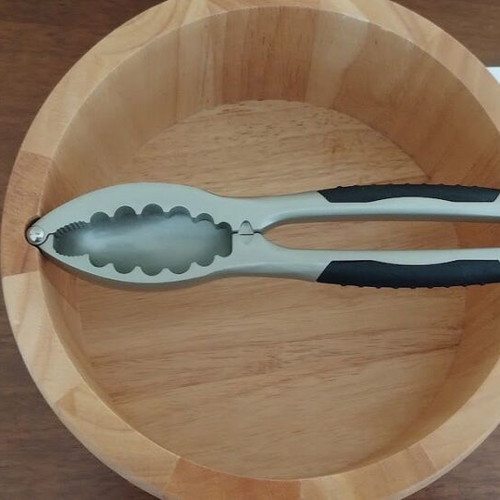 Ernesto nutcracker and bowl set new, wooden