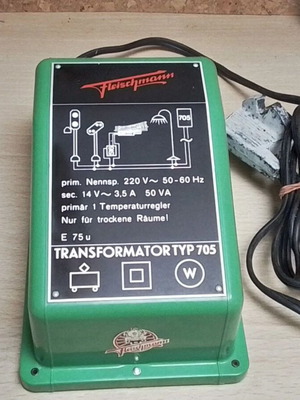 Fleischmann H0 - 6705/6735 - Transformateurs - 2 pièces