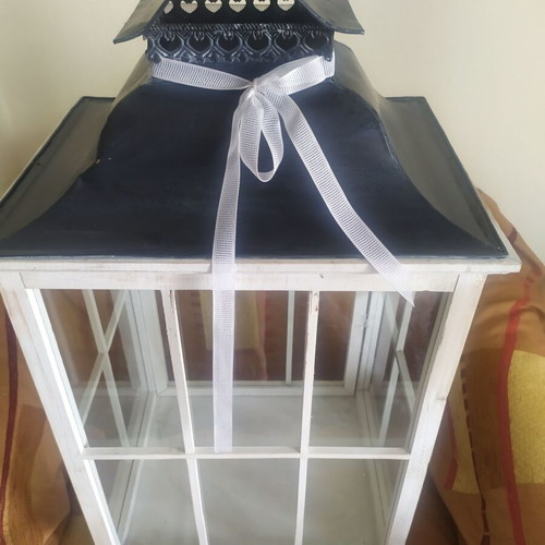 Large wooden lantern 74 cm x 38 cm like new