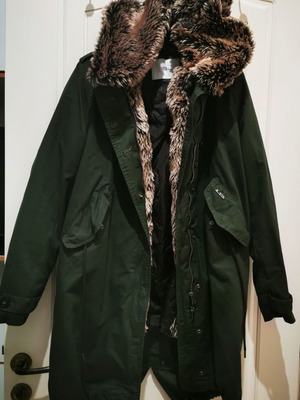 Ltb Jeans Deutschland allweather coat with removable lining green like new