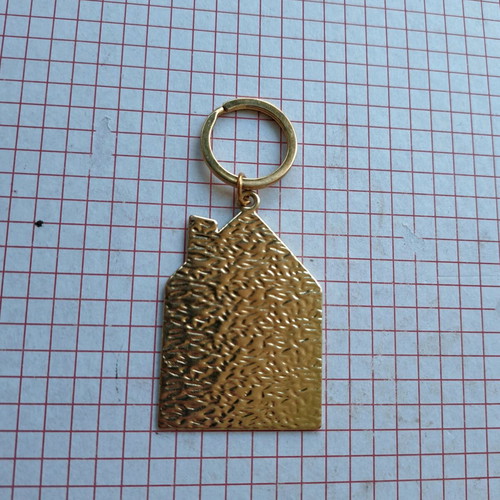 Keychain charm "mati" like new, metal with blue eyes