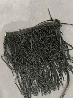 Zara crossbody bag with fringes used, black