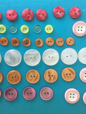 Διαφορά κουμπιά όπως τα βλέπετε