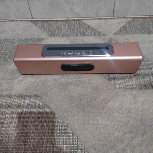Bluetooth portable speaker