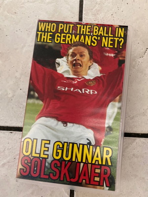 Manchester United 1999 VHS used, authentic Solskjaer boutique