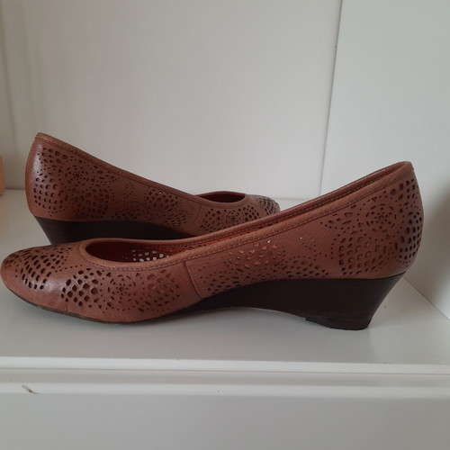 Geox Respira leather platform shoes size 38 used, brown