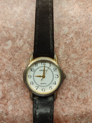 Armani vintage women's watch quartz with leather strap used