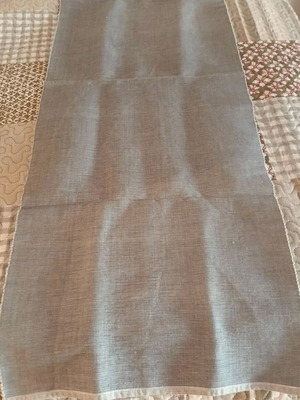 Grey table runner
