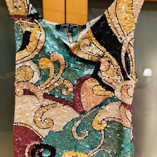Mary Jane fitted blouse like new with colorful sequins
