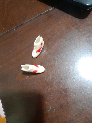 Skipper shoes collectible used
