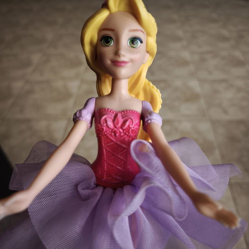 Disney Princess Water Ballet Rapunzel doll used, original clothes, 2020